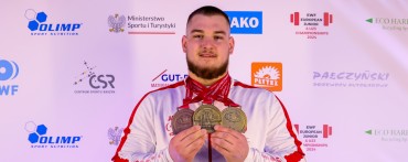 SZYMON ZIÓŁKOWSKI W FINAŁOWYM GRONIE „EUROPEAN RISING STAR”!